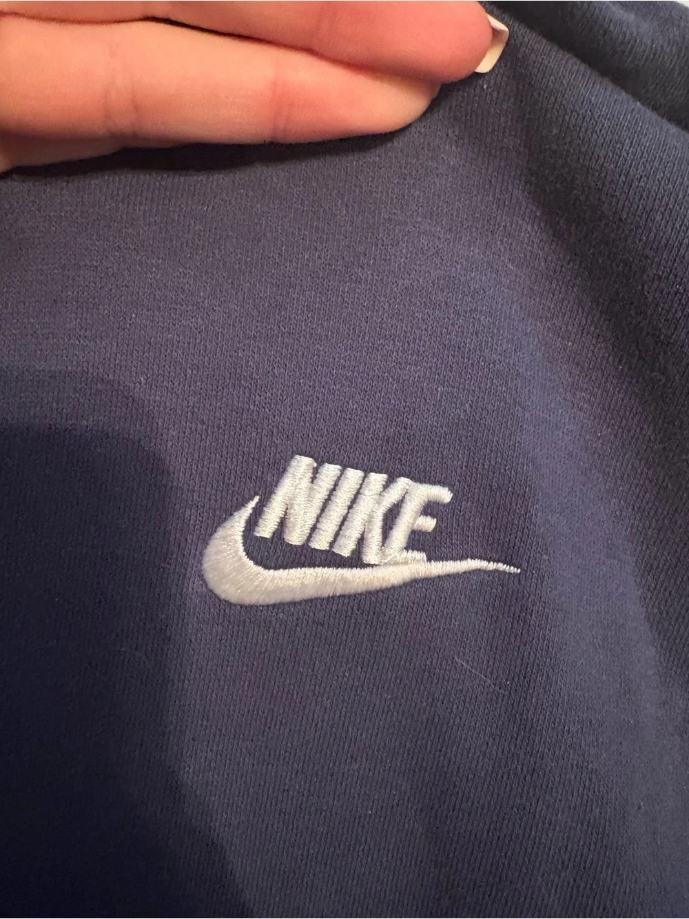 Nike Navy Pullover Hoodie Size M